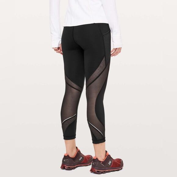 Lululemon Run Smoothly Crop 23" Leggings Black Mesh Pockets Size 6 - Picture 1 of 9